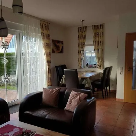 Holiday home Lisa Comfortable Dorum